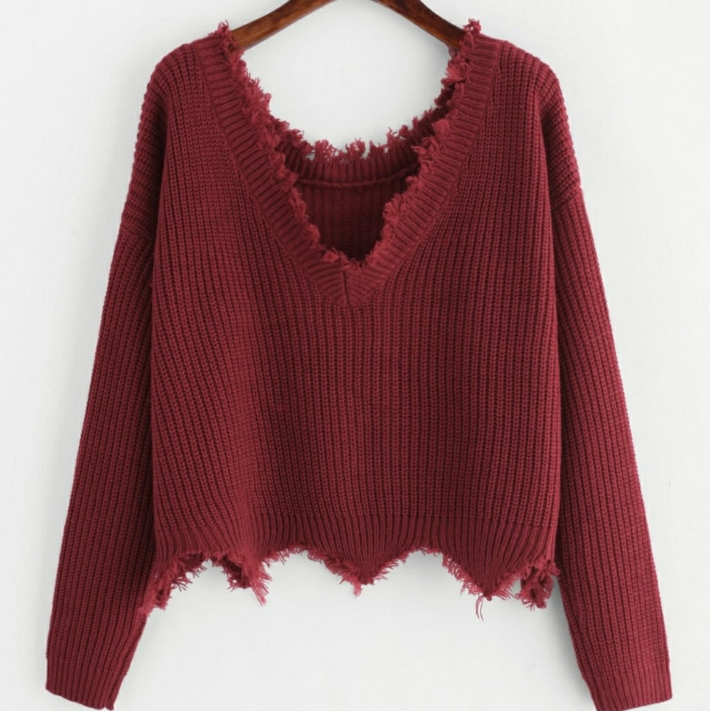 🎉Host Pick!!!🎉Burgundy Raw Edge Cut Sweater